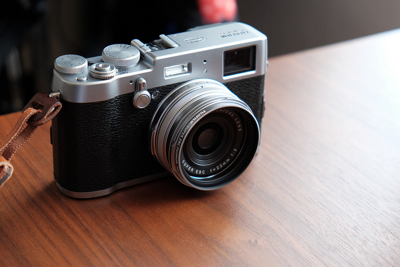 X100Tに純正アダプタとフィルターをつけたらちょーかっこよかった！